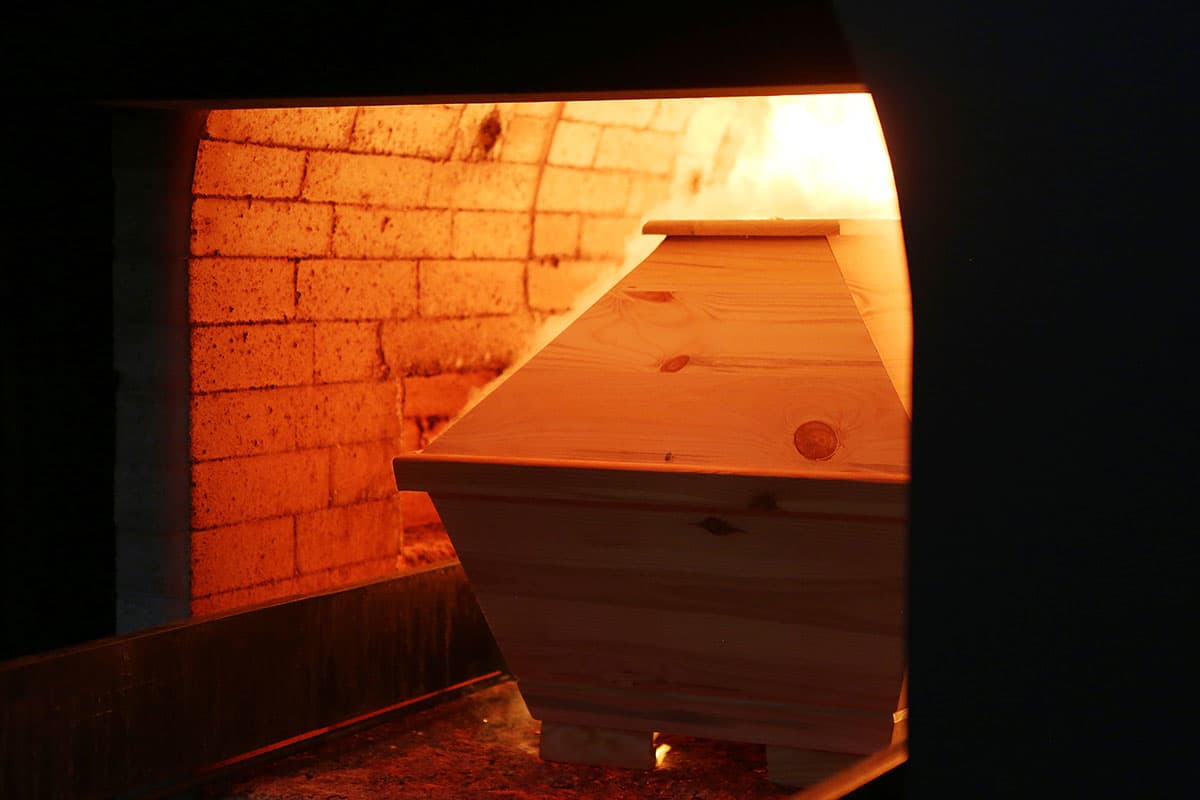 Onoranze Funebri Favero, come funziona un forno crematorio, processo di cremazione